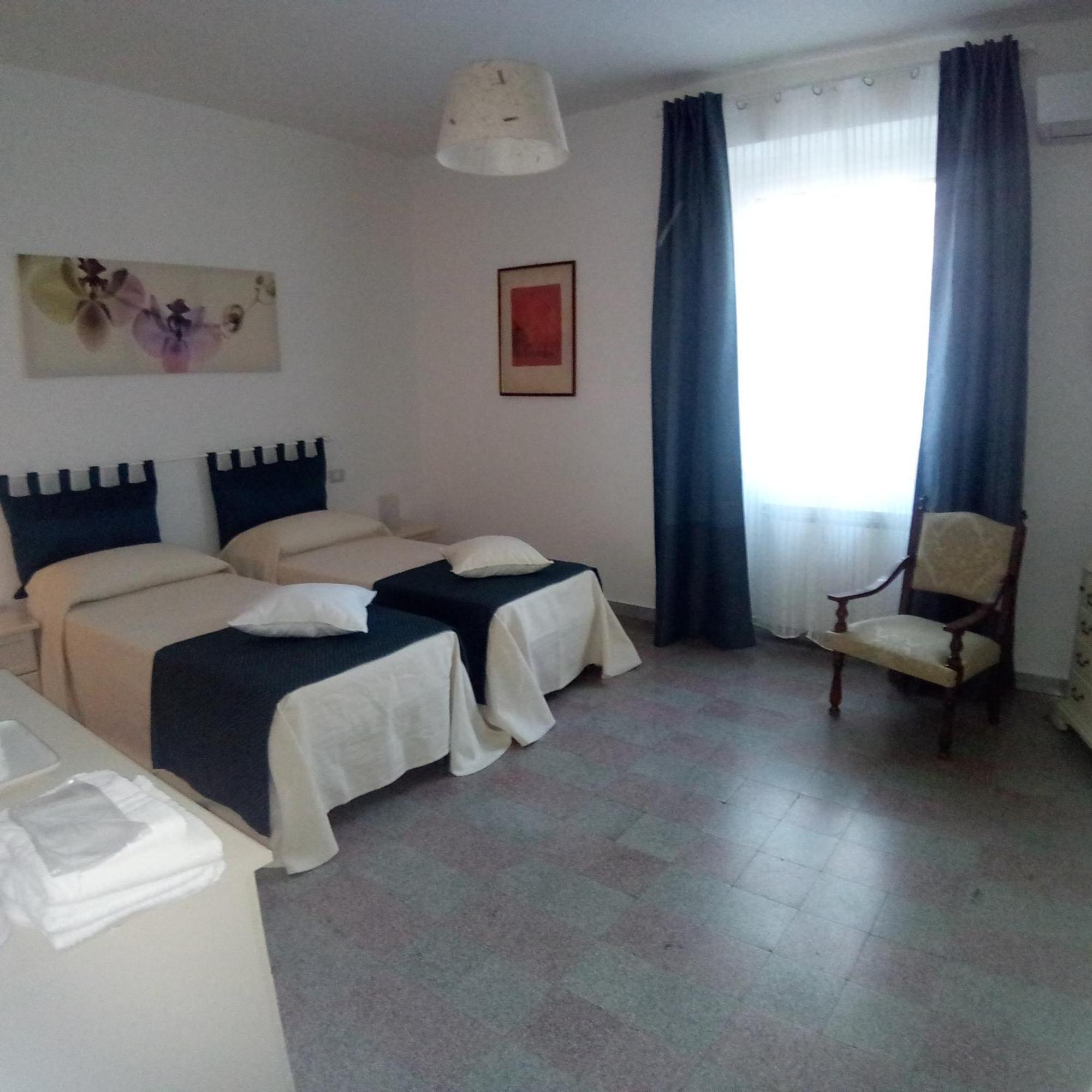 Bed and Breakfast Corsomessina64 Crotone Exteriér fotografie